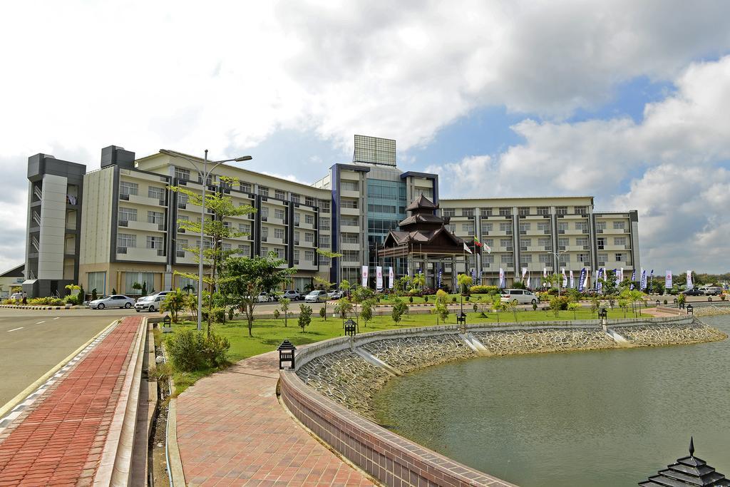 Naypyidaw Mingalar Thiri酒店 外观 照片